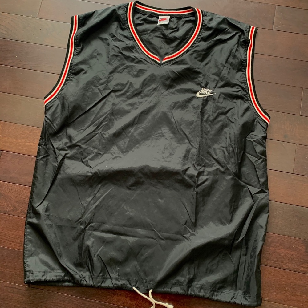 VINTAGE NIKE JERSEY VEST